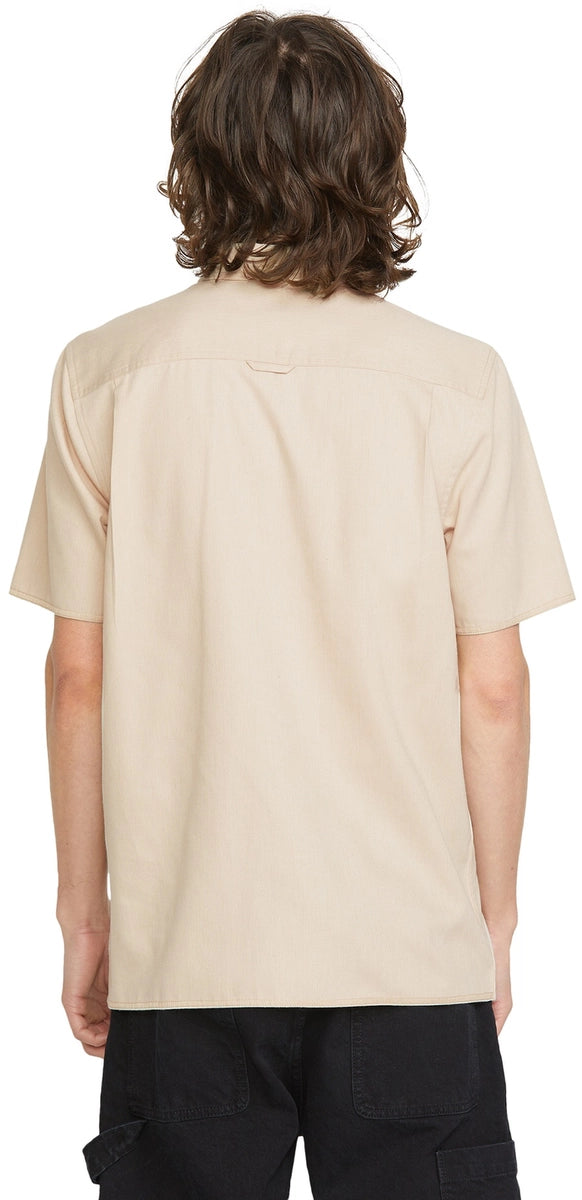 Volcom Ent SS skjorta ljus khaki, produkten från en annan vinkel 2